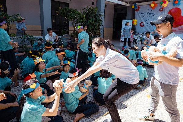 Biểu tượng hộp quà sinh nhật và lễ hội